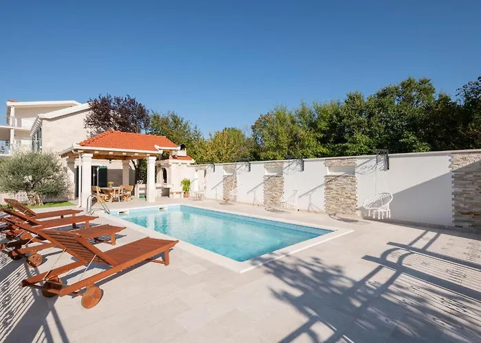 Awesome In بيت للعطل