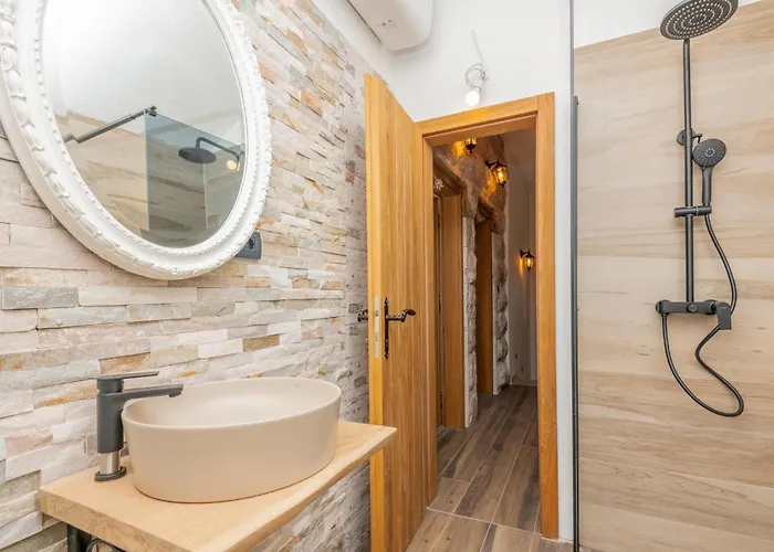 Awesome In Cista Provo