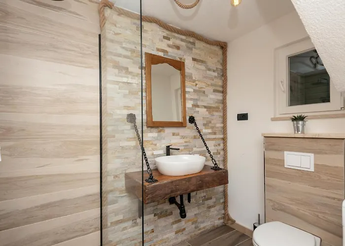 Awesome In بيت للعطل Cista Provo